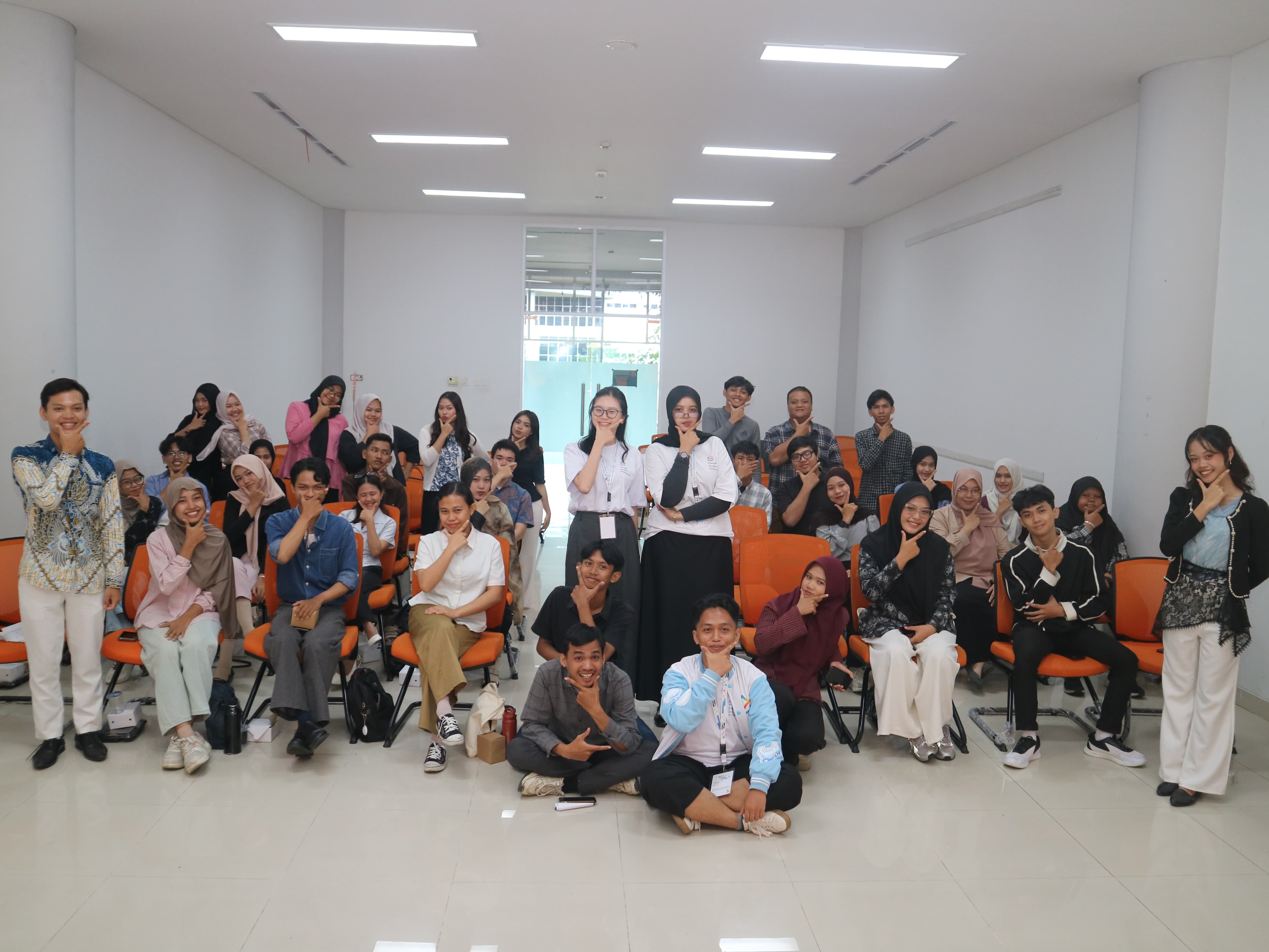 GSA KalBar Goes to Campus Sukses Digelar di UNTAN, Bersama Untan Creator Hub Hadirkan Edukasi Optimasi AI untuk Konten Kreator